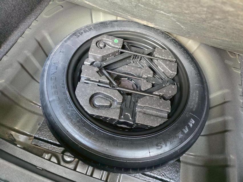 รหัสรถ WMT2524 MG ZS 1.5X SUNROOF ปี 2018 ไมล์ 138,xxx km 16