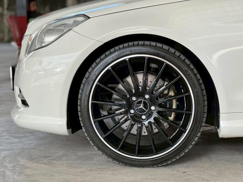 2013 BENZ E-CLASS, E200 COUPE CGI 14