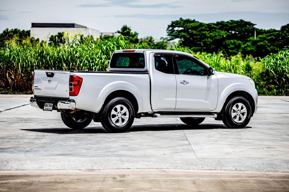 NISSAN NAVARA NP300 2.5 E KING CAB สีเทา ปี 2014
