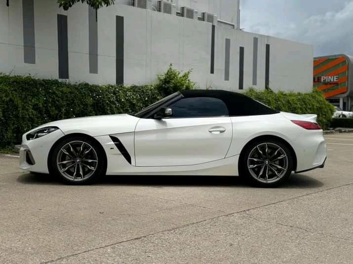 รถบ้านสวยๆ BMW Z4 5