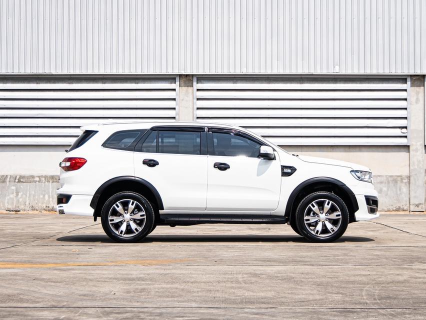 Ford Everest รถ7ที่นั่ง 10