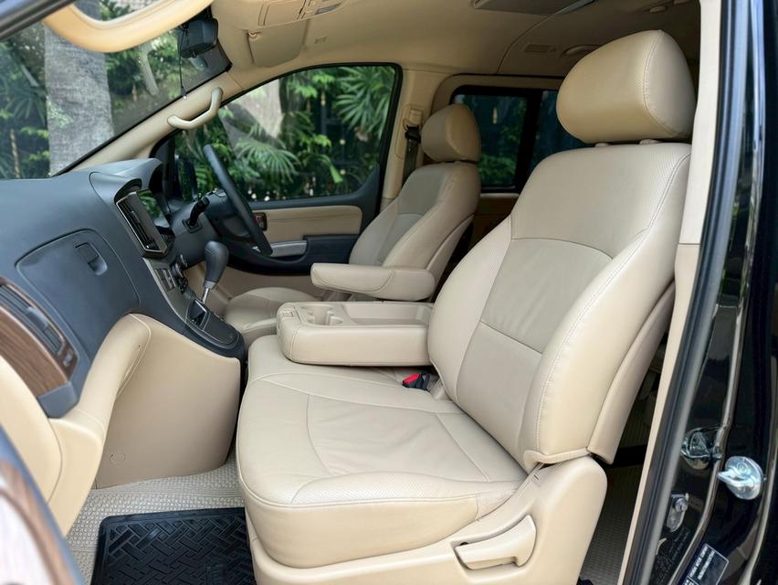 รหัสรถ PJP7295 2021 HYUNDAI H-1 2.5 ELITE 12