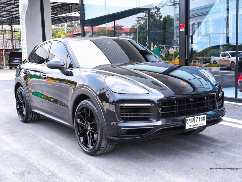 2024 PORSCHE CAYENNE Lightweight Sports Package COUPE E - HYBRID รหัส KPV7180 2