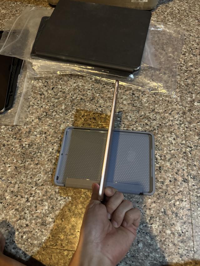 ขายๆๆๆถูกๆๆiPadMini5สีRose Gold 64กิ๊กWifi Only คับใช้งานดีทุกๆฟังชั่นสูนTrueทุกๆฟังชั่นรีสโตได้ตลอดไม่มีติดไอคราว Model TH/A ( จอสวยๆขาวจั๊วไม่เบรินไ 6