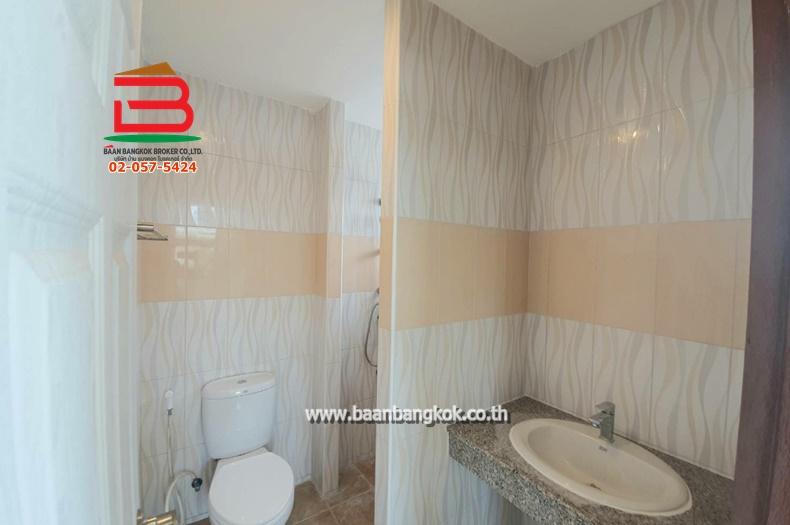 ทาวน์โฮม ซอยลาดพร้าว 96 เนื้อที่ 19.3 ตรว. ถนนลาดพร้าว เขตวังทองหลาง 6