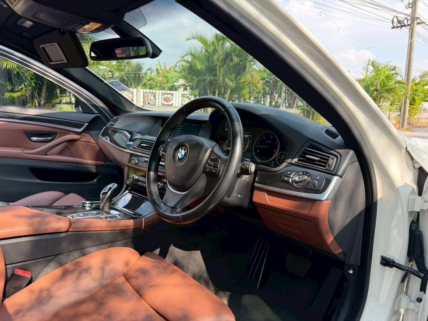 BMW 525D Top ปี11 ดีเซล สีขาวรถสวย สภาพสุดเนี้ยบ เข้าศูนย์ทุกระย รูปที่ 10