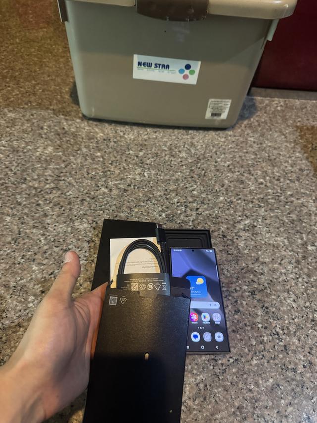 ขายๆๆๆถูกSamsungS24UltraสีTitanuim Gray 256กิ๊กยกกล่องอีมี่ตรงอุปกรยังไม่แกะใช้เลยคับสูนTrueสภาพสวยการใช้งานดีเยี่ยมทุกๆฟังชั่นเครื่องรีสโตได้ตลอดไม่ม รูปที่ 7