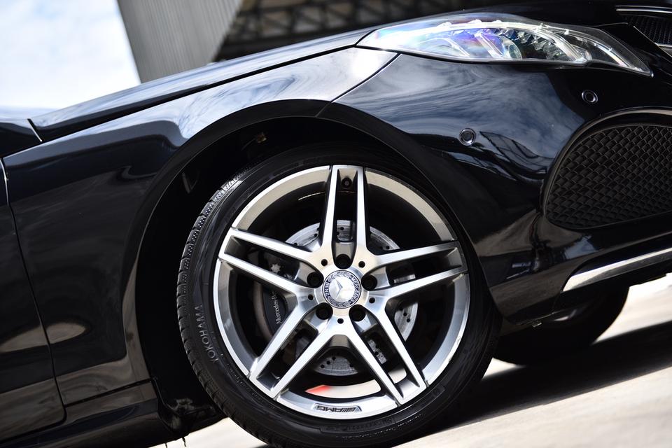 2014 แท้ Mercedes-Benz E200 Coupe AMG Dynamic Facelift W207🎖️ รูปที่ 11
