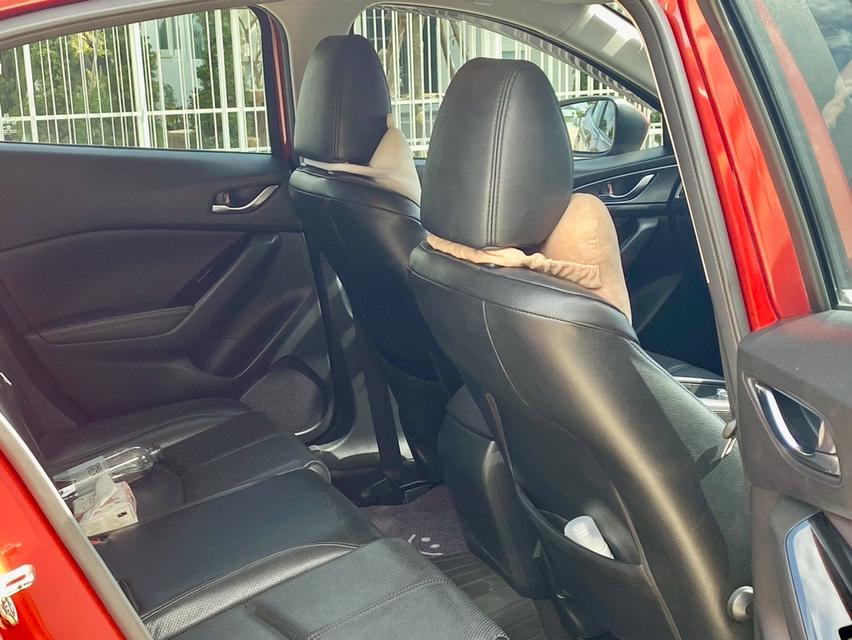 mazda  Mazda 3 2.0 S Sport (mnc) ปีจดทะเบียน 2018 8