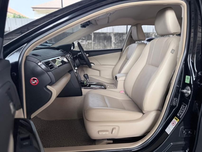 ปี 2013 TOYOTA CAMRY, 2.5 HV DVDมือเดียวป้ายแดง กุญแจ 2 ดอกครบ รูปที่ 12