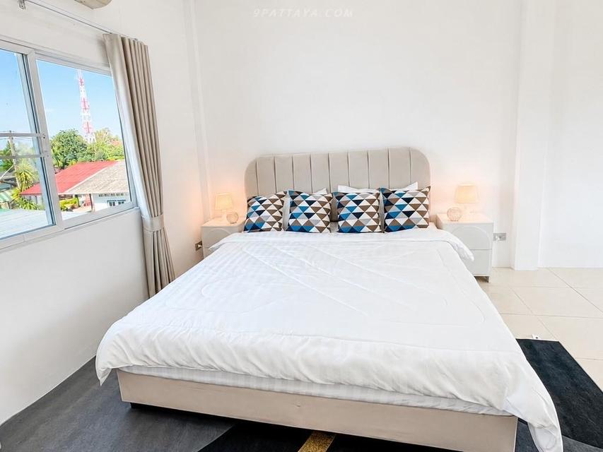For Rent — Renovated Pool Villa at Pattaya Park Hill VillageNewly renovated pool villa, fully furnished and ready to move in. East Pattaya 11