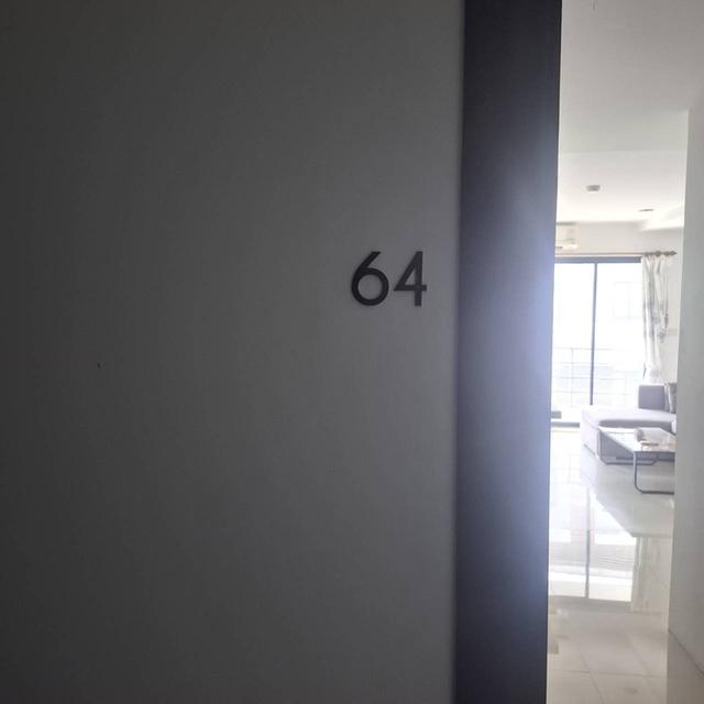 เดอะบลูรีสอร์ทแอนคอนโดมิเนียม 12