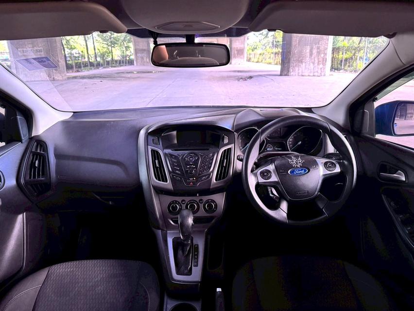 ขายรถ Ford Focus 1.6 Hatchback ปี 2013 สีน้ำเงิน เกียร์ออโต้ 13