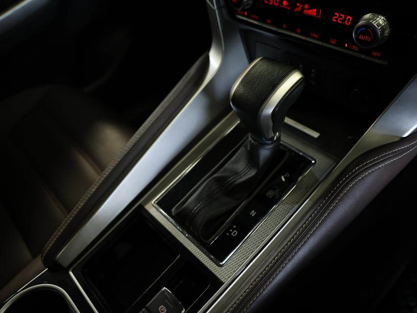 2023 Mitsubishi PAJERO SPORT 2.4 (ปี 19-25) GT Premium Elite Edition SUV AT B9892 รูปที่ 12
