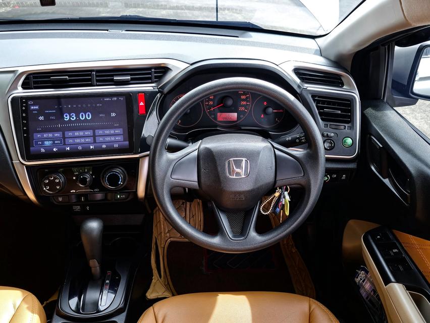 HONDA CITY 1.5 S i-VTEC ปี 2016 เกียร์ AUTO สีเทา รถสวยพร้อมใช้งาน เครื่องยนต์ เบนซิน + LPG ไมล์แท้เพียง 199,659 km. 13