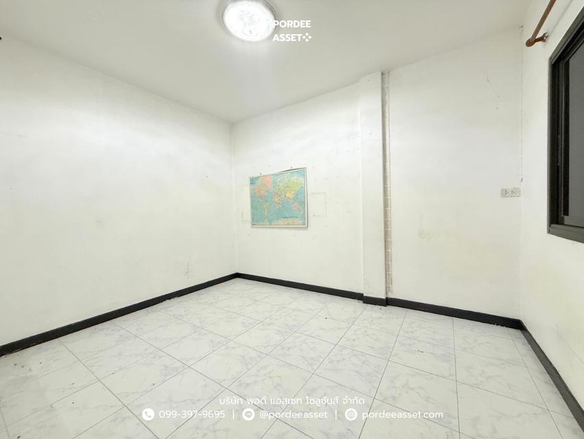 ขาย!! ทาวน์เฮ้าส์ หมู่บ้านนำโชค เพชรเกษม58 ( ขนาด 27 ตร.ว.) พุทธมณฑลสาย1 ภาษีเจริญ  ใกล้รถไฟฟ้าสายสีน้ำเงิน และซีคอน บางแค 10