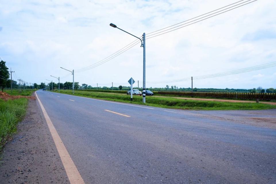 พื้นที่สร้างโรงงานอุตสาหกรรม จ.ปราจีนบุรี (พื้นที่เขตสีม่วง อุตสาหกรรมและคลังสินค้า )