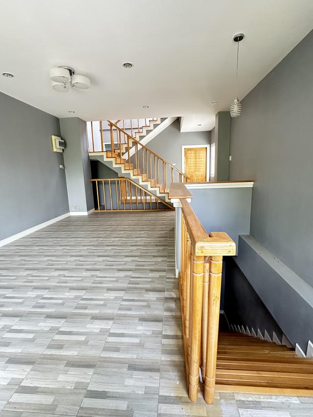 ขายอาคารพาณิชย์ 3 ชั้น 25 ตรว. ตำบล นาท่ามเหนือ อำเภอเมืองตรัง จังหวัดตรัง  ที่ตั้ง : ตำบล นาท่ามเหนือ อำเภอเมืองตรัง จังหวัดตรัง https://maps.app.goo 5