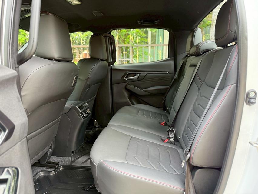 รหัสรถ PJP8084 🚗 Isuzu D-Max 1.9 Z X-Series Hi-Lander AT ปี 2024 16