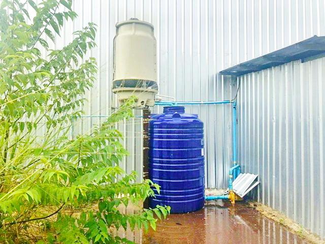 ให้เช่าโรงงาน พร้อมออฟฟิศบางละมุง-ชบุลรี. ขอใบรง.4ได้ ตลาดสดเขาไม้แก้ว 1.4 กม. พื้นที่สีเหลือง 1,800 ตร.ม. รร.นานาชาติรั 7