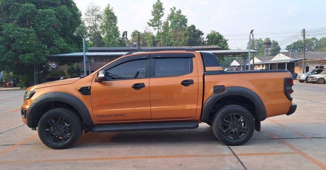 Ford ranger wildtrak 2.0 ปี 2020 เจ้าของเดียว เลขไมล์ 102,000 รูปที่ 2