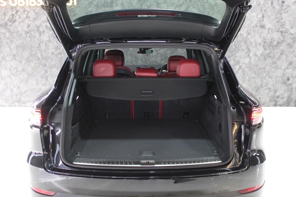 รหัสรถ JRS9431 เข้าใหม่กับ Porsche Cayenne E Hybrid 2019  7