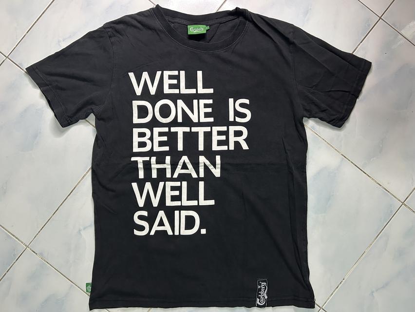 🍺 [Minimal Promo] เสื้อ Carlsberg "Well Done is Better" - ป้ายครบทุกจุด