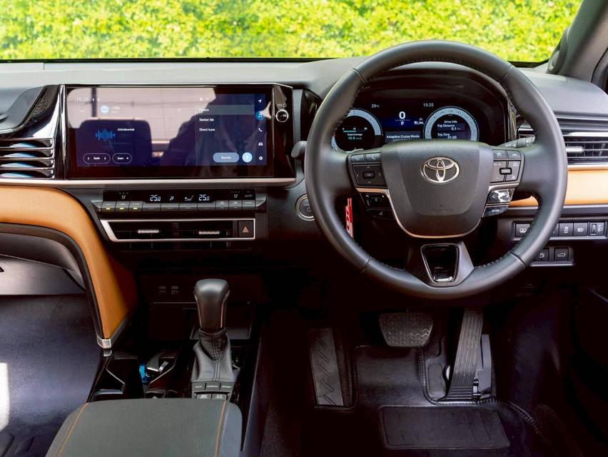 Toyota Camry 2.5hev premium ปี25 รูปที่ 12
