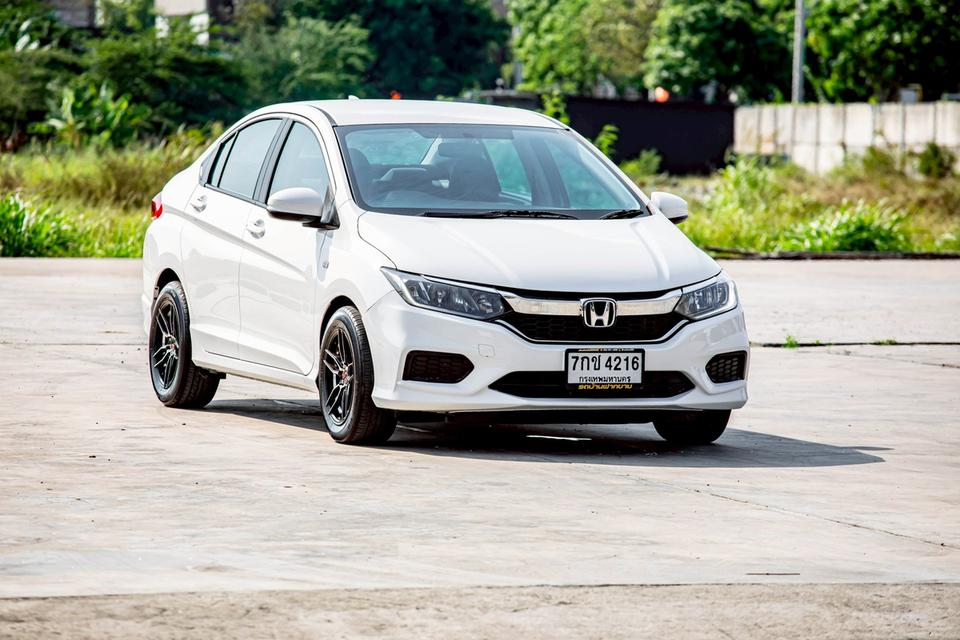 Honda City 1.5S  ปี 2017 สีขาว มือเดียวป้ายแดง รูปที่ 3