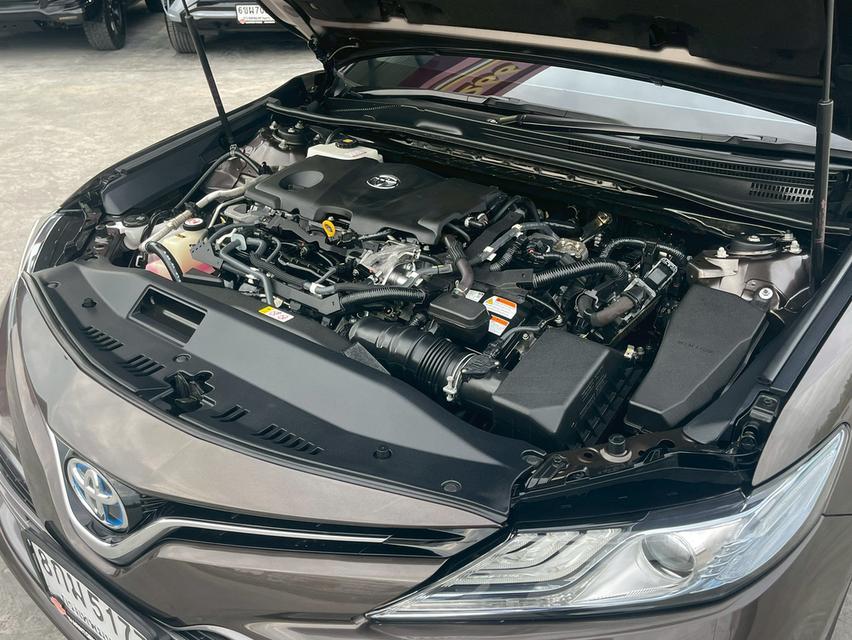 Toyota Camry 2.5Hybrid ปี19 16