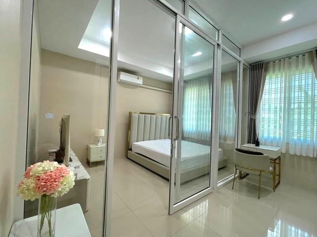 บ้านเช่าหรู บ้านเดี่ยวหลังใหญ่แปลงมุม 1ไร่ อยู่ถนน สุขาภิบาล5 เพิ่มสิน ใกล้ทางด่วนทางพิเศษฉลองรัช 6