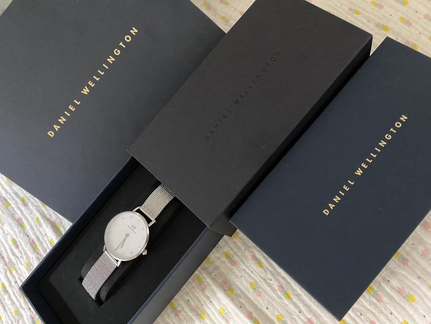 นาฬิกา Daniel Wellington Petite Lumine Pressed Mesh สีเงิน 28mm รูปที่ 3