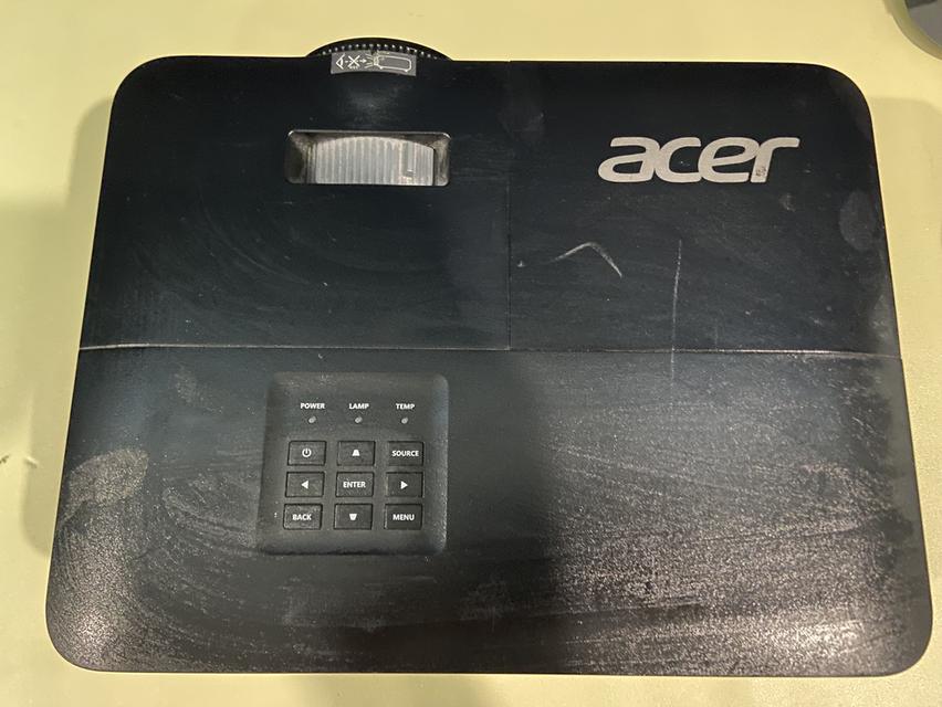 โปรเจคเตอร์ acer+จอผ้าใบ