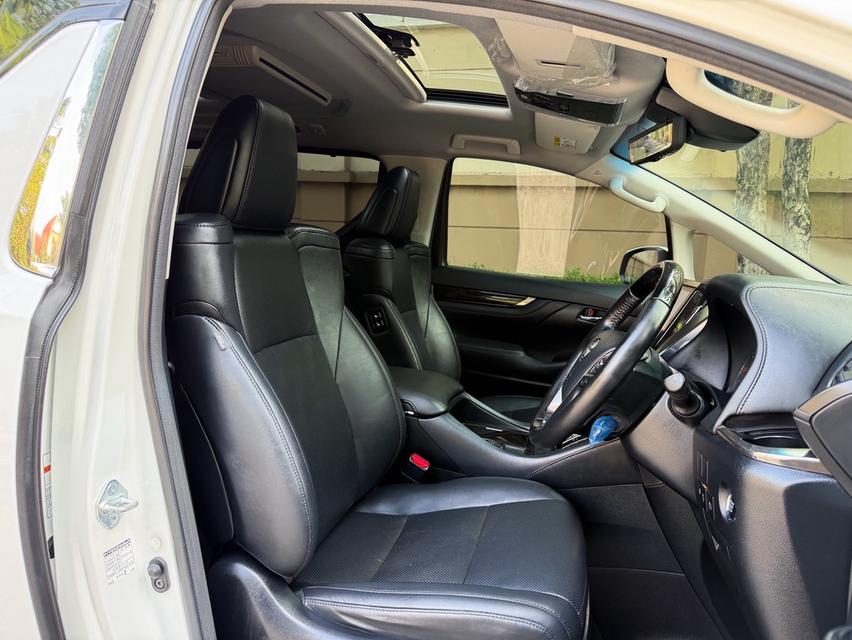 Toyota Alphard 2.5 SC Package ปี 2022 โฉม Minorchange Top สุด ออฟชั่นเต็ม ใช้งาน 5 หมื่นโลประวัติครบ เจ้าของเดียว รูปที่ 11