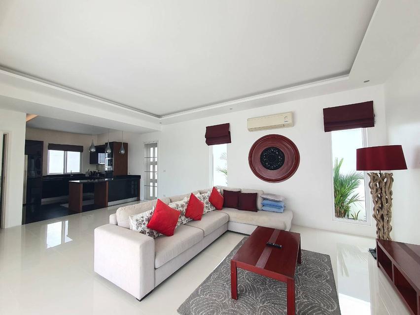 Luxury Modern Pool Villa 4 Bedrooms 4 Bathrooms at Soi 102 Hua Hin 12