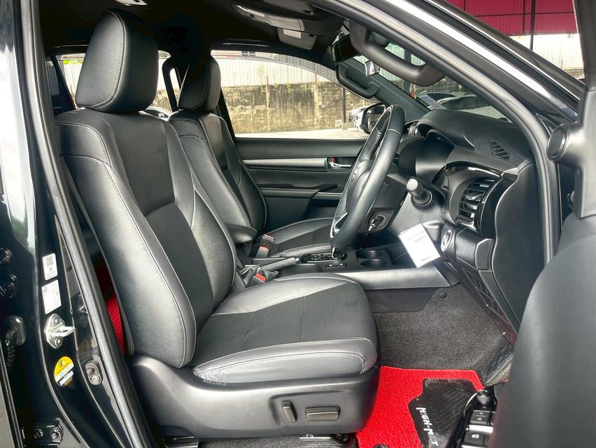 Toyota Revo 2.4 Rocco ปี21 12