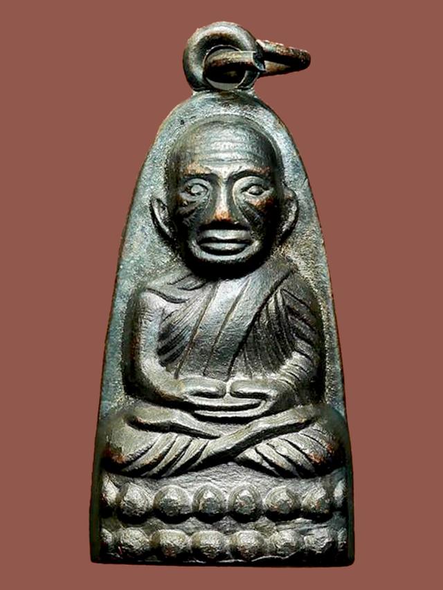 พระหลวงพ่อทวด พิมพ์หลังเตารีด หลังหนังสือเล็ก มีหู ปี 2506...เก่า เดิมๆ สวยแชมป์