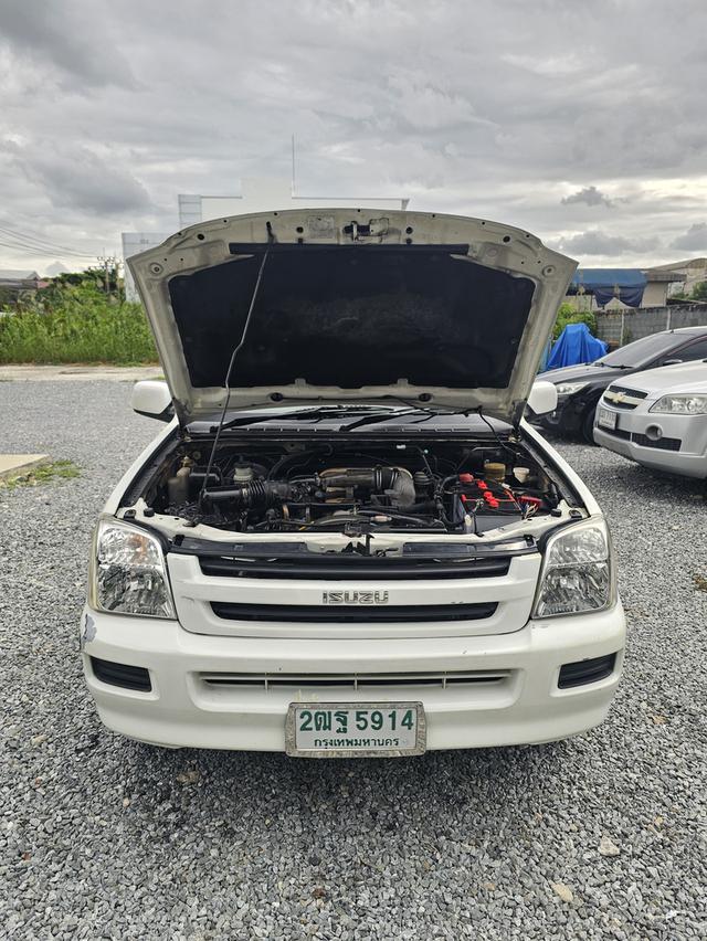 ISUZU D-MAX CAB 2500CC ดีเซล MT 2003เครื่องดีเกียร์ดี เข้าชิด มือเดียวสายจอดตากแดดไมล์น้อย 110,000 กิโล แอร์เย็น ไม่เ รูปย่อยที่ 3