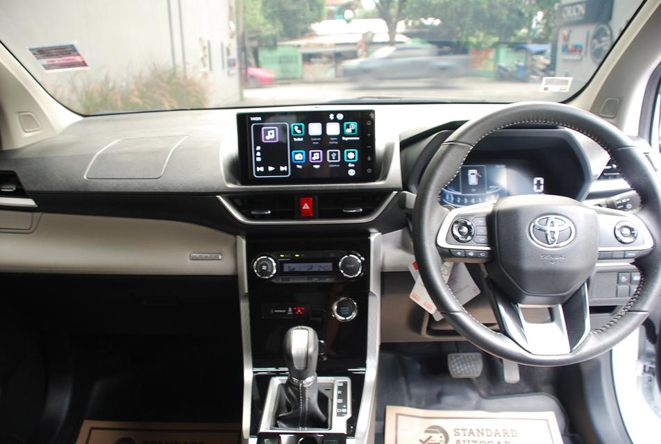 2022 Toyota Veloz Premium 1.5 รุ่นTOP สุด รถบ้าน เข้าศูนย์ตลอด 8