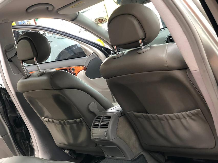 W211 e220 CDI diesel ปี2005 ฝาดำ  ไมล์169,000โล ไฟหน้าxenon ตัวelegance กันชนรอบคันคิ้วโครมเมี่ยม มีparktronic (เซ็นเซอร์กันชนหน้าหลัง ) 17