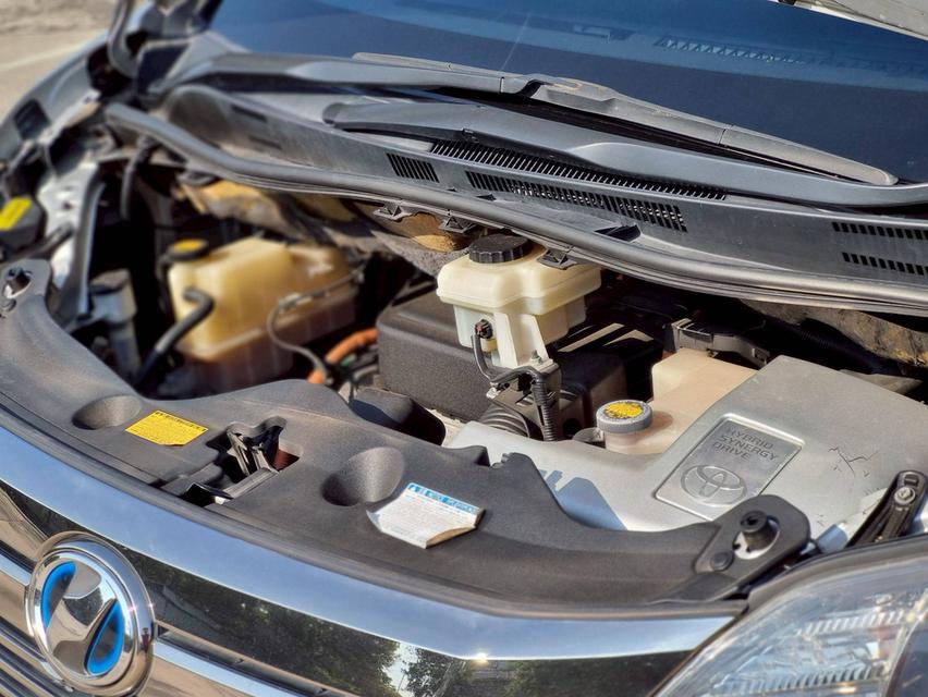 Toyota Vellfire 2.5Hv Royal Lounge ปี14 17