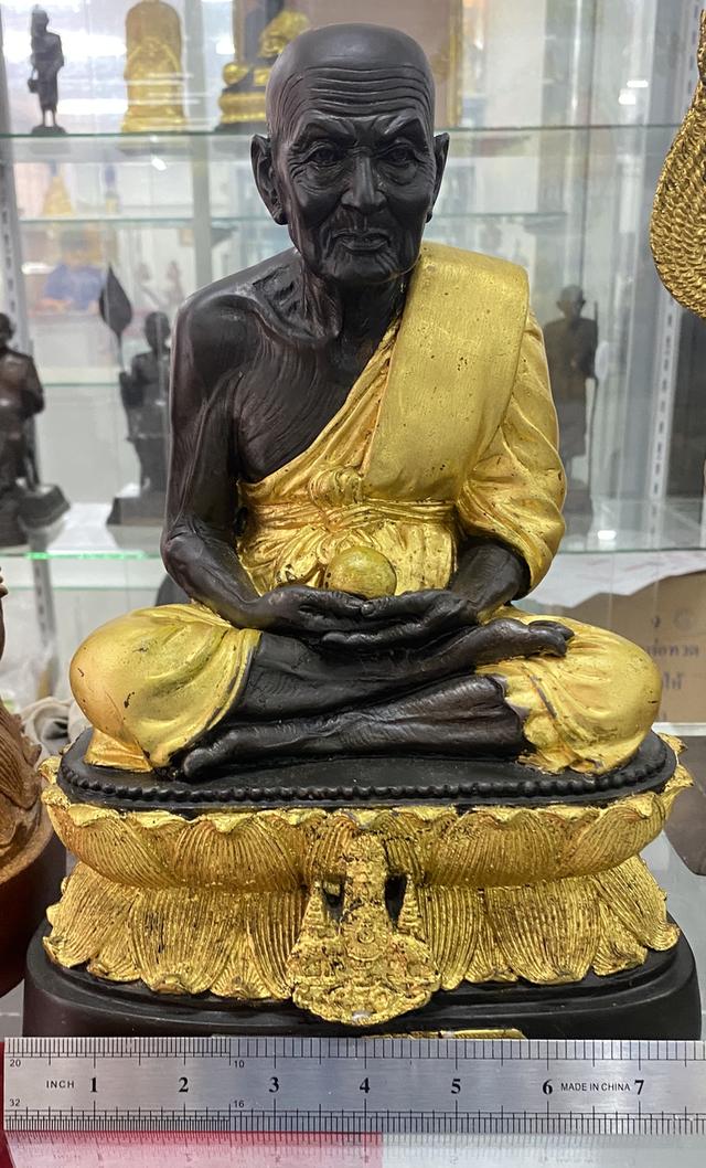 พระบูชาหลวงปู่ทวดหน้าตัก 7 นิ่วปี 2539 จีวรทองกรรมการ ออกวัดพระโค๊ะ จ.สงขลา รูปที่ 8