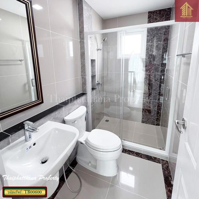 โกลเด้น นีโอ สุขุมวิท-ลาซาล 12