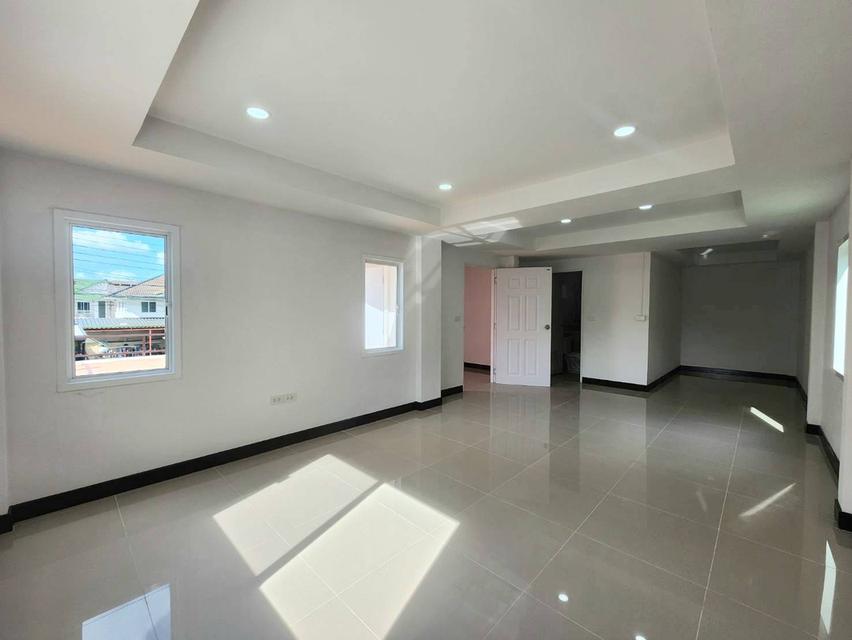 พฤกษา18 ซอยแก้วอินทร์ บางใหญ่ นนทบุรี ทาวน์เฮ้าส์หลังใหญ่ 35ตารางวา 5นอน 3 น้ำตรงข้ามเซ็นทรัลเวสเกต รีโนเวทพร้อมอยู่ ขายถูก 15