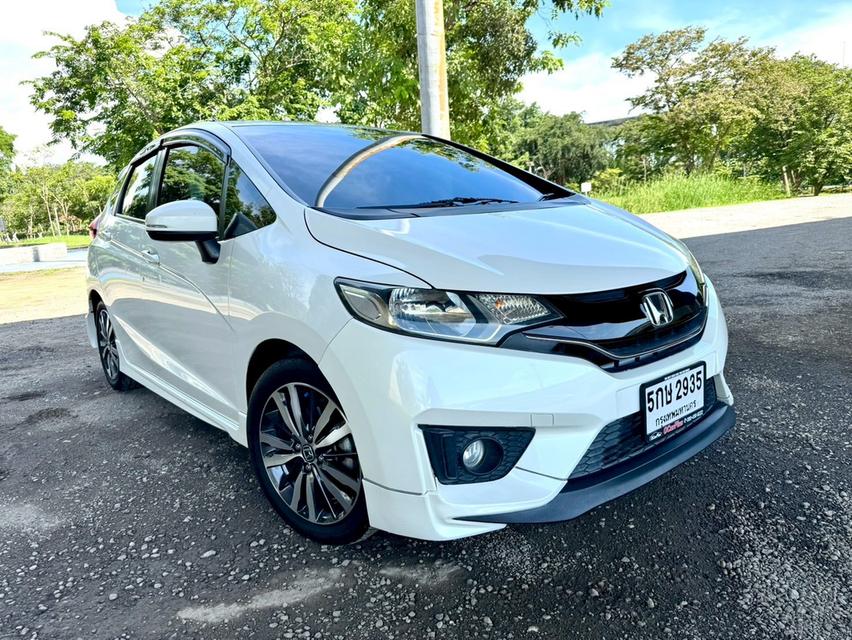 Honda jazz 1.5SV ปี 2017 รถบ้าน สภาพสวย ไม่เคยชน ไม่เคยติดแก๊ส