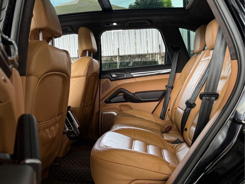 รหัสรถ WRT5718 2012 PORSCHE CAYENNE , 3.0 V6 S HYBRID 10
