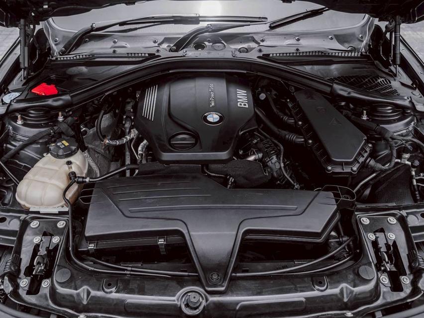 รหัสรถ 67GG1667 BMW 320d F30 LCI ปี 2018 แต่ง M3 6