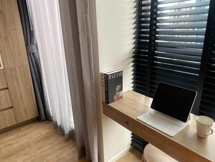 Noble Ploenchit 1 ห้องนอน 1 ห้องน้ำ Built-in Kitchen แต่งห้องสไตล์ Cozy & Modern ตึก B ชั้น 19ขนาด 59ตร.ม. 2