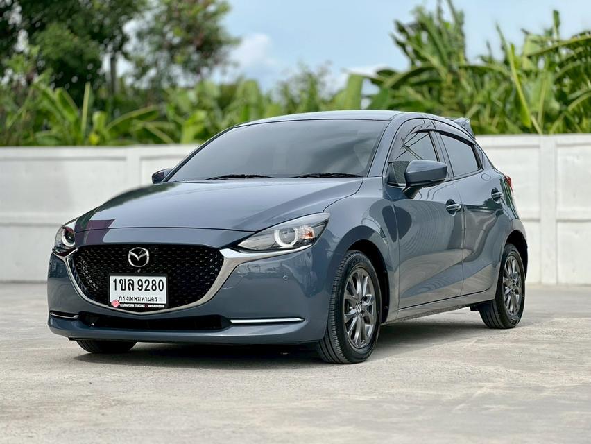 ปี 2020 MAZDA 2, 1.3 SP โฉม ปี14-ปัจจุบัน 5Dr ไมล์แท้104,316 km. คู่มือ+บุ๊คเซอร์วิสครบ