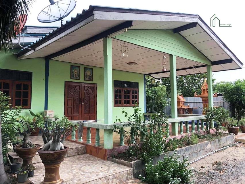 ขายบ้านพร้อมที่ดิน 200 ตร.ว ไทรน้อย นนทบุรี 2